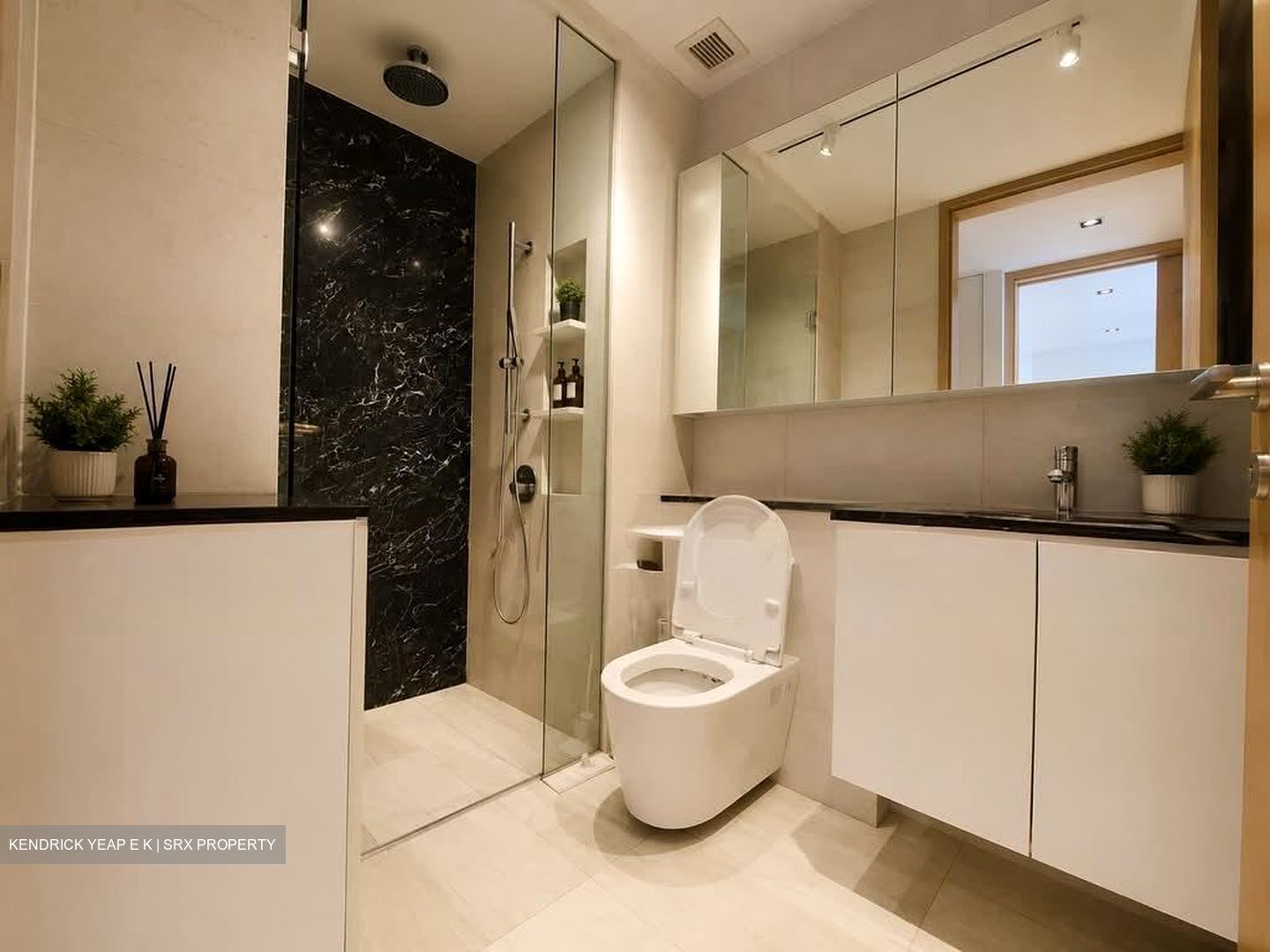 The Scala (D19), Apartment #589870701